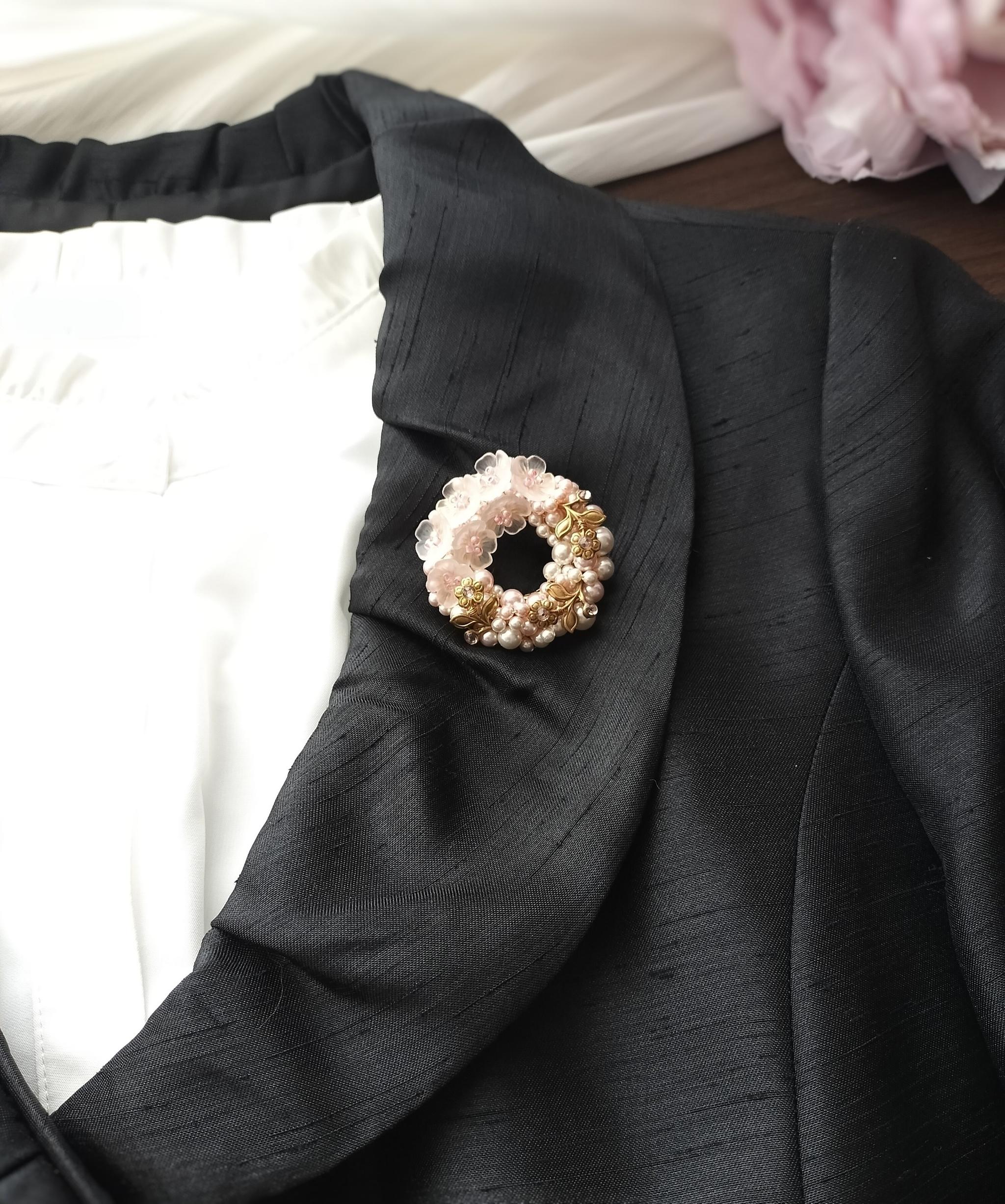 ブローチ　桜咲くリース　スワロフスキー　クリスタルパール　セレモニー | 6枚目
