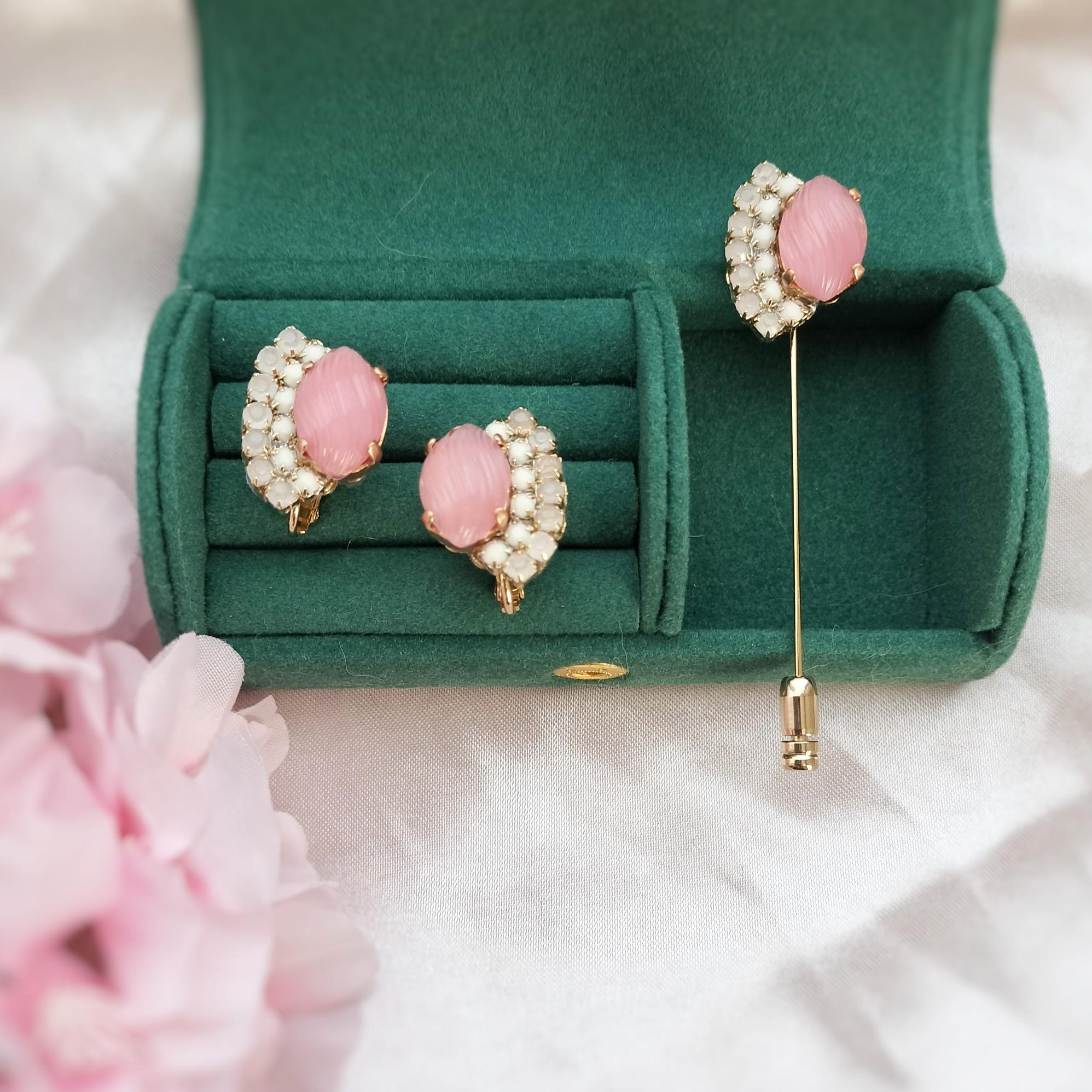 春をまとう、桜の花びら  イヤリング＆ピンブローチのデミパリュールセット　ヴィンテージ | 7枚目