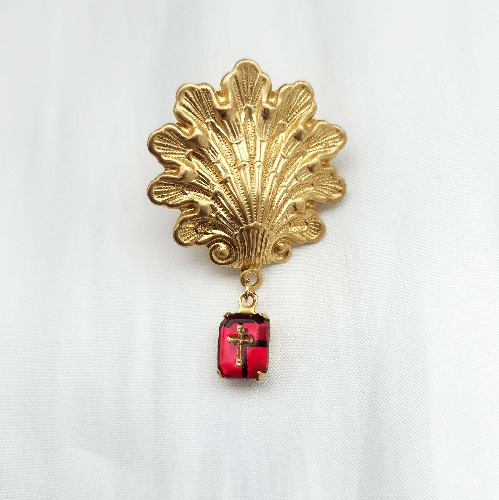 真鍮製　ミニブローチ　ピンバッジ　シェル　クロス クリムゾンレッド | 6枚目