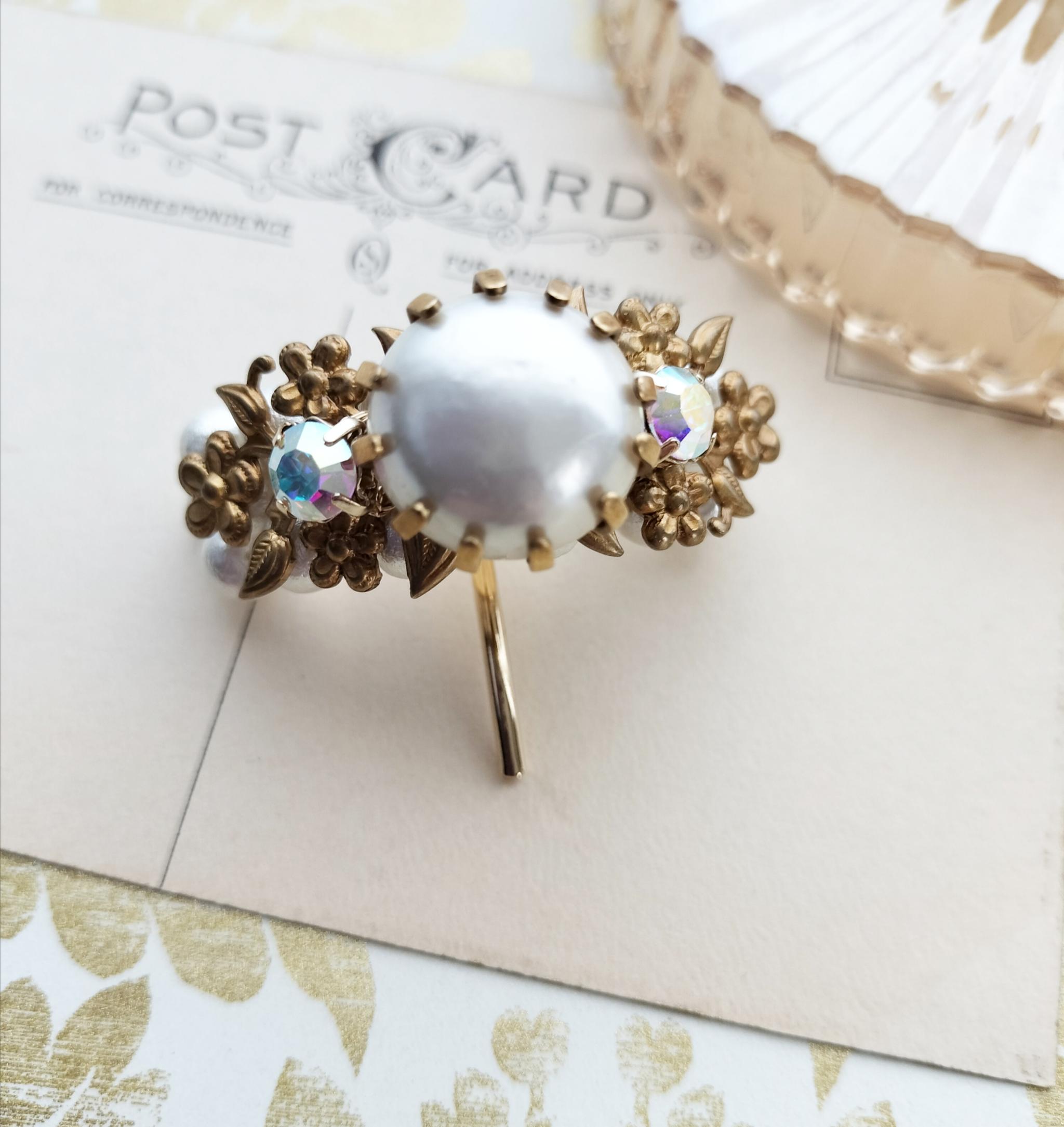 真鍮 ポニーフック ボタニカル コットンパール  　ゴールド