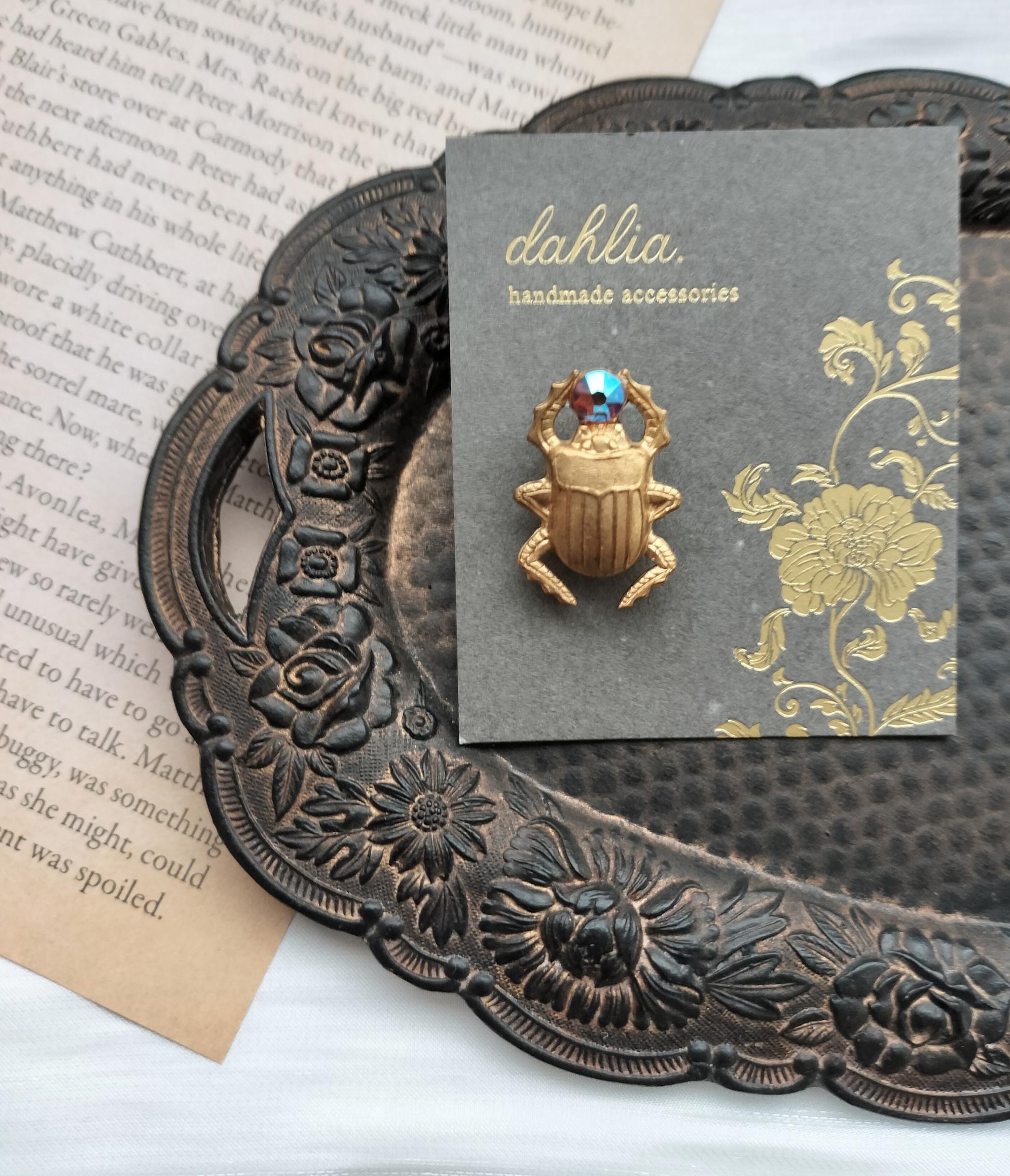 【再販】真鍮製　ミニブローチ　ピンバッジ　スカラベ